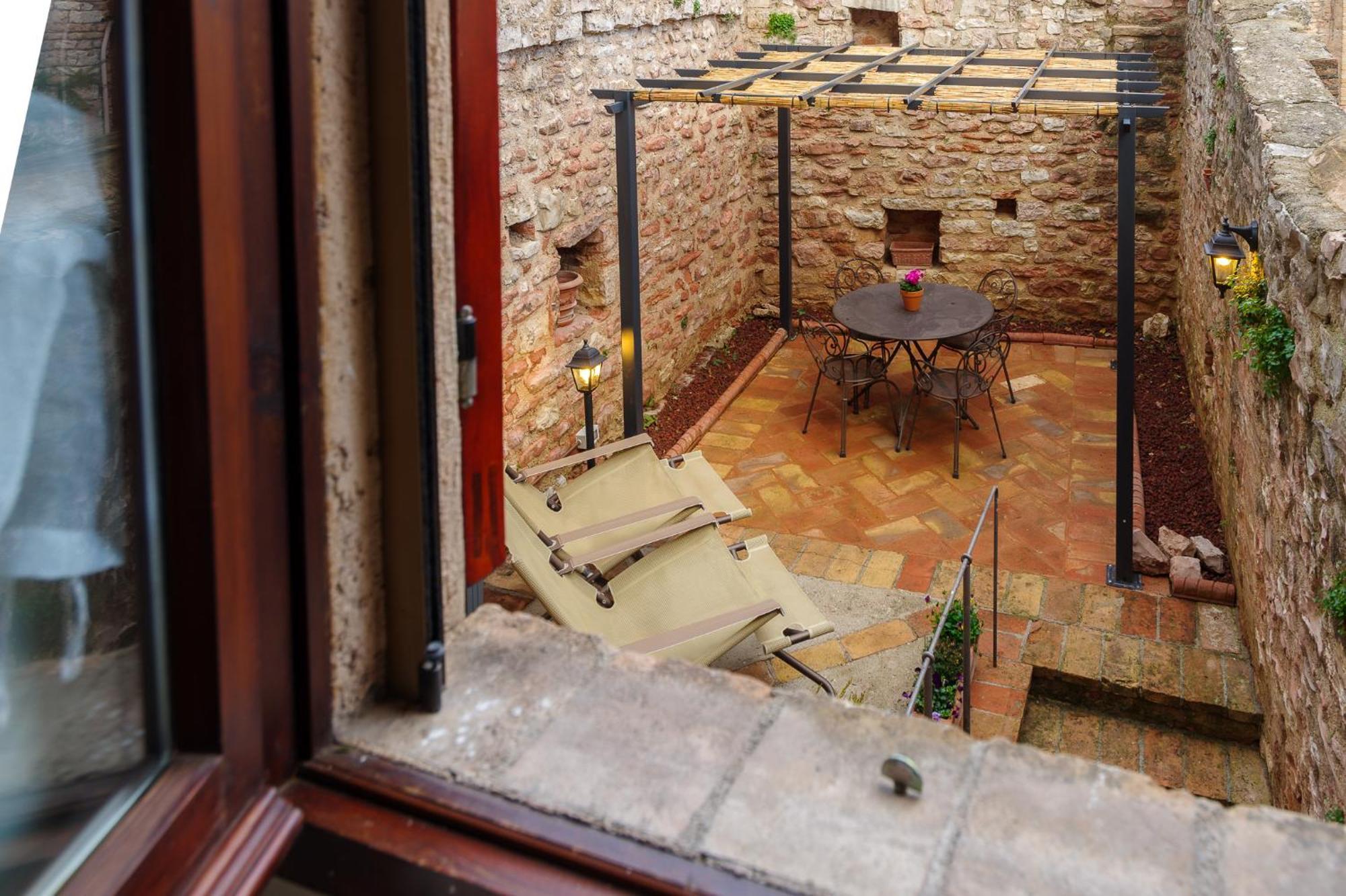 Apartmán La Piccola Corte Spello Exteriér fotografie